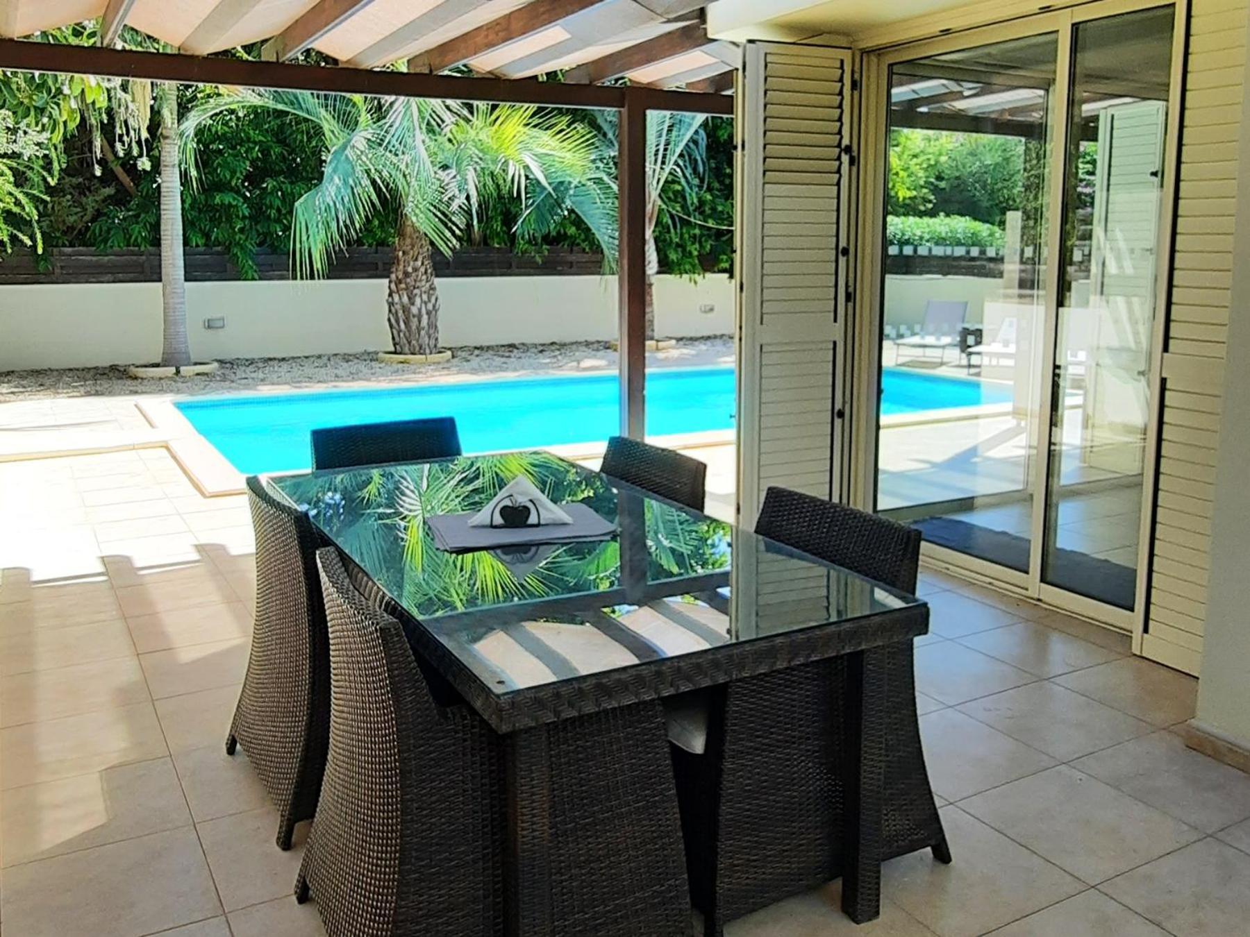 Villa Larnaca Bay Resort Voroklini Dış mekan fotoğraf