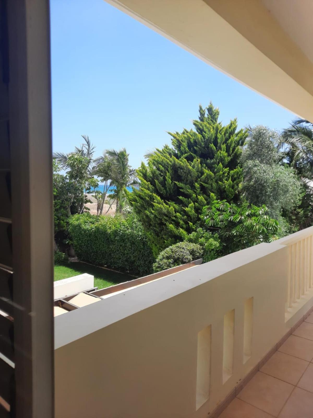 Villa Larnaca Bay Resort Voroklini Dış mekan fotoğraf